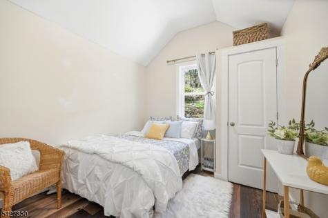 51 Goldfinch Lane West Milford NJ 07421