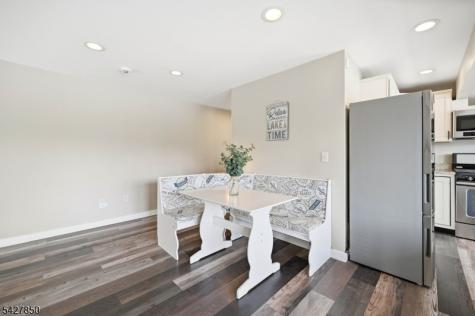 51 Goldfinch Lane West Milford NJ 07421