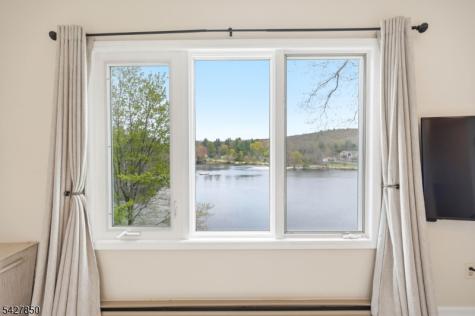 51 Goldfinch Lane West Milford NJ 07421