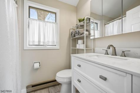 51 Goldfinch Lane West Milford NJ 07421