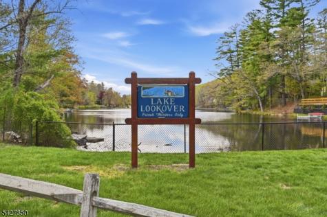 51 Goldfinch Lane West Milford NJ 07421