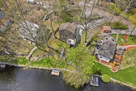 51 Goldfinch Lane West Milford NJ 07421