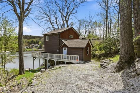 51 Goldfinch Lane West Milford NJ 07421