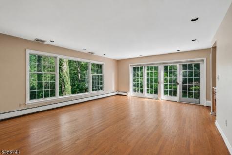 3 Orchard Road Kinnelon NJ 07405