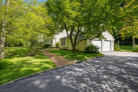 3 Orchard Road Kinnelon NJ 07405