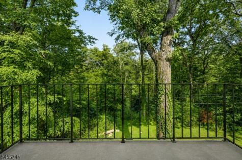 3 Orchard Road Kinnelon NJ 07405