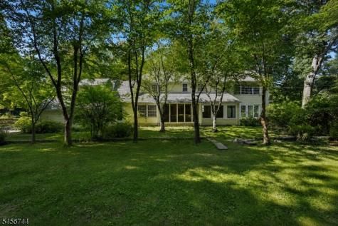 3 Orchard Road Kinnelon NJ 07405