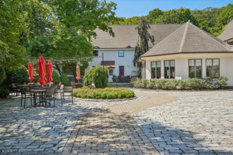 3 Orchard Road Kinnelon NJ 07405