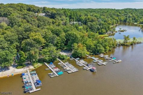 3 Orchard Road Kinnelon NJ 07405