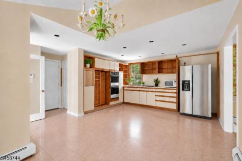 3 Orchard Road Kinnelon NJ 07405
