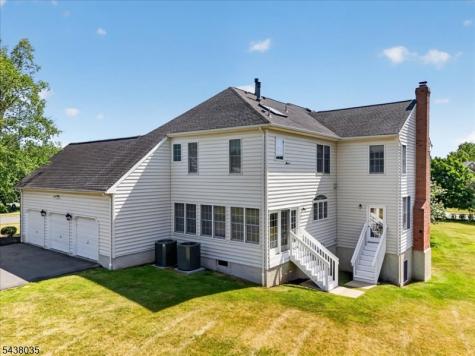 116 Grayson Drive Montgomery NJ 08502