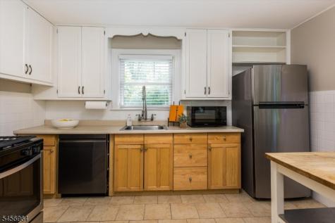 22 Sheridan Avenue West Orange NJ 07052