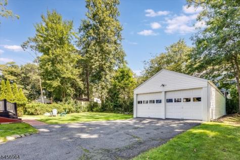 22 Sheridan Avenue West Orange NJ 07052