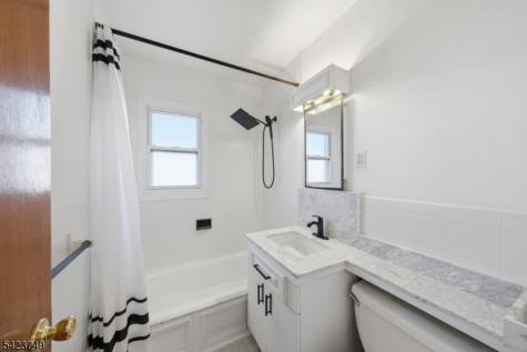 105 N 13th Street Kenilworth NJ 07033