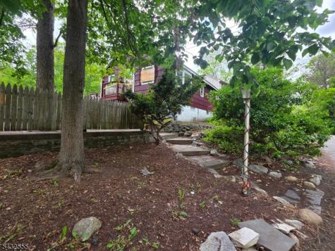 11 Oak Street Wanaque NJ 07420