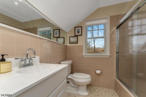 622 River Road Chatham NJ 07928