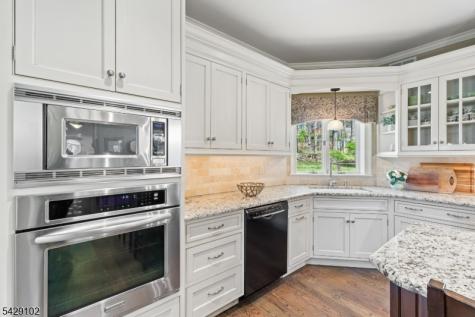 16 Yorkshire Drive Washington NJ 07840
