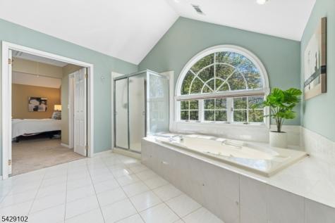 16 Yorkshire Drive Washington NJ 07840