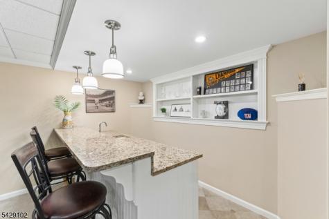 16 Yorkshire Drive Washington NJ 07840