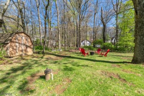 16 Yorkshire Drive Washington NJ 07840