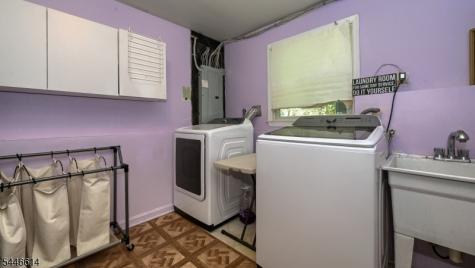 460 Laurel Lane Kinnelon NJ 07405