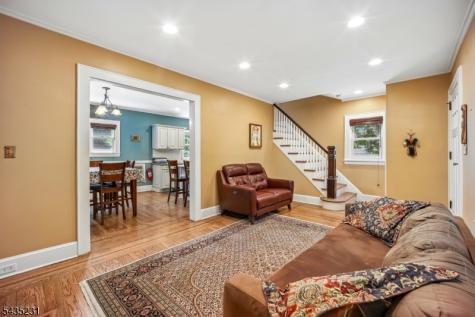76 Meadowbrook Road Millburn NJ 07078