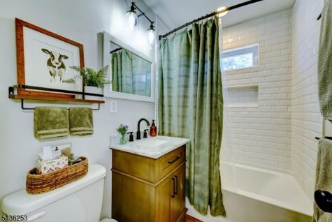 14 Adamsville Road Bridgewater NJ 08807