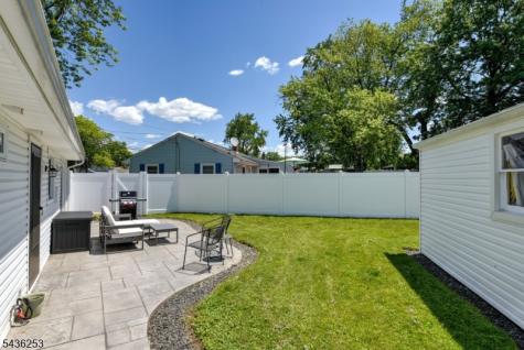 14 Adamsville Road Bridgewater NJ 08807