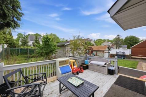 161 South Parkway Clifton NJ 07014