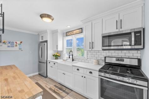 19 Boonton Street Dover NJ 07801