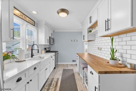 19 Boonton Street Dover NJ 07801