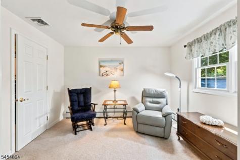 11 Mary Place Pequannock NJ 07440