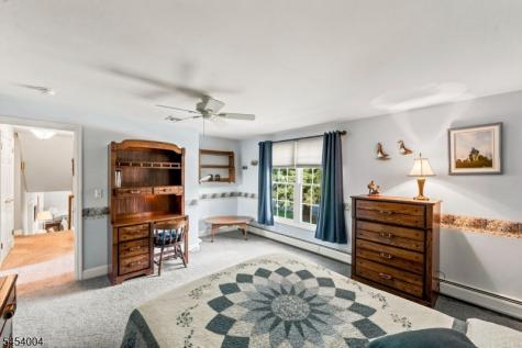 11 Mary Place Pequannock NJ 07440