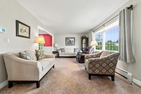11 Mary Place Pequannock NJ 07440