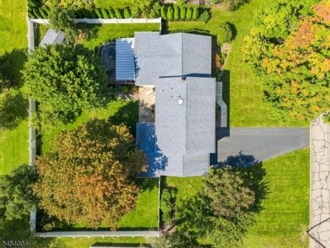 11 Mary Place Pequannock NJ 07440