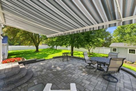 11 Mary Place Pequannock NJ 07440