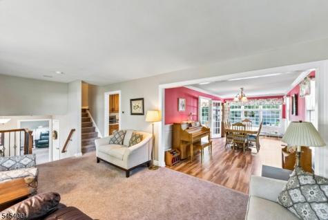 11 Mary Place Pequannock NJ 07440