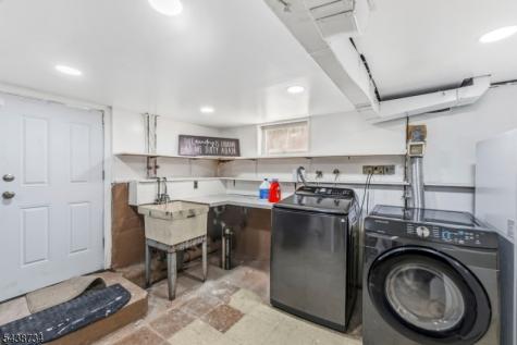 1 Merklin Avenue West Orange NJ 07052