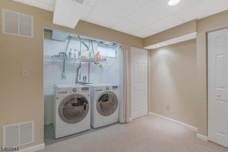 416 Willow Court Raritan NJ 08822
