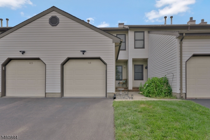 416 Willow Court Raritan NJ 08822