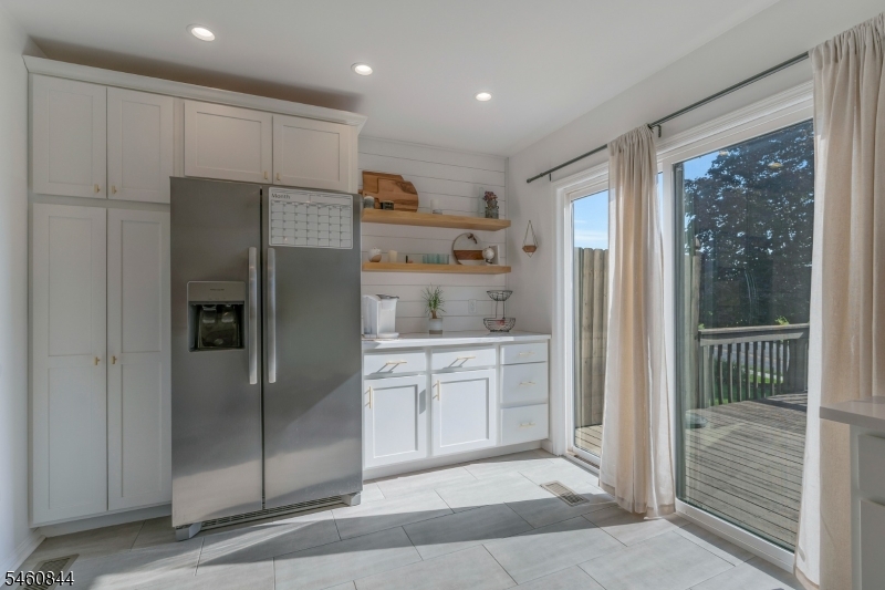416 Willow Court Raritan NJ 08822