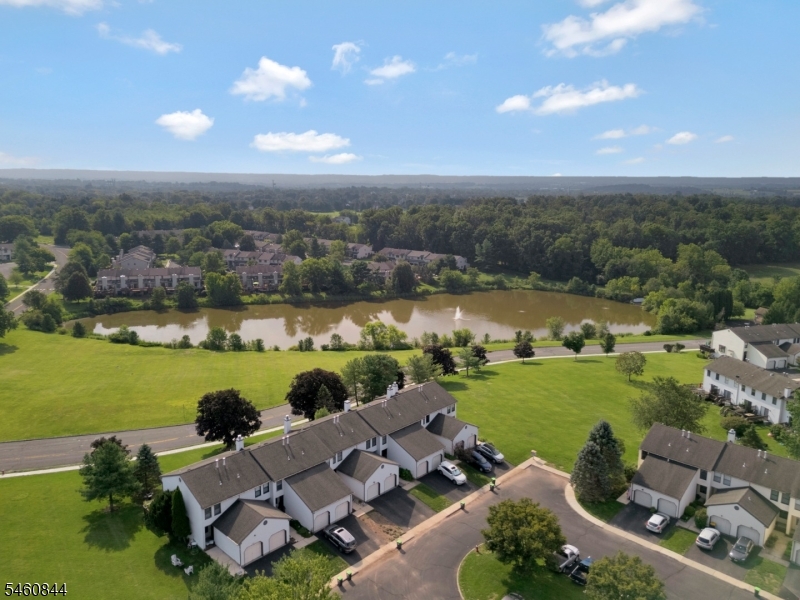 416 Willow Court Raritan NJ 08822