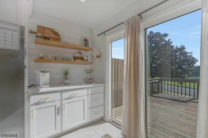 416 Willow Court Raritan NJ 08822