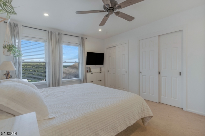 416 Willow Court Raritan NJ 08822