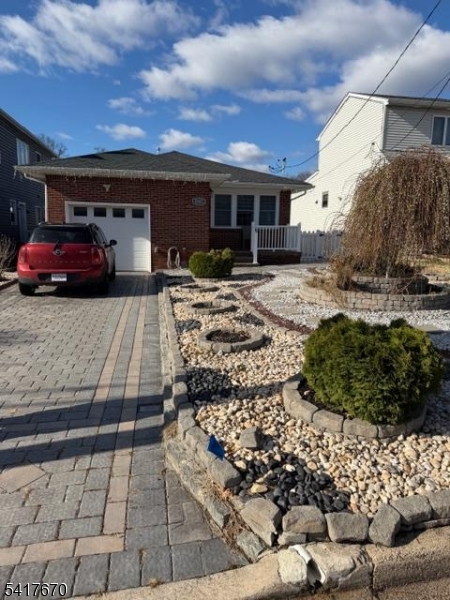 2843 Wickersham Avenue Linden NJ 07036