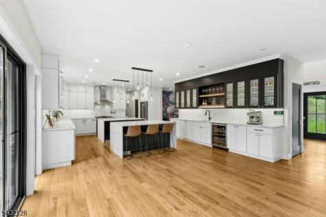 49 Upper Drive Watchung NJ 07069