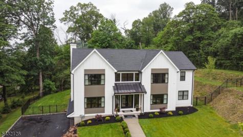 49 Upper Drive Watchung NJ 07069