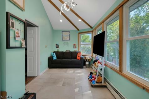 10 Ronald Terrace Springfield NJ 07081