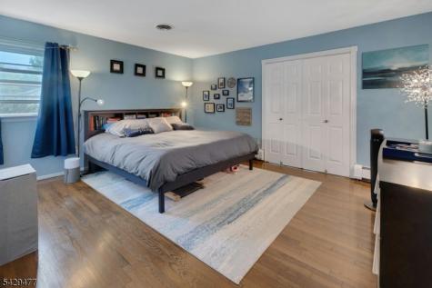 10 Ronald Terrace Springfield NJ 07081