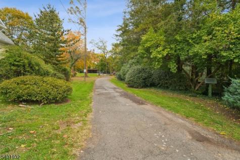 448 Ridgewood Road Maplewood NJ 07040